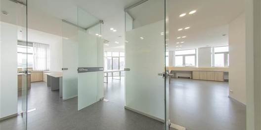 st. Bolshaya Vasilkovskaya 72 Office Rental in Kiev 18042