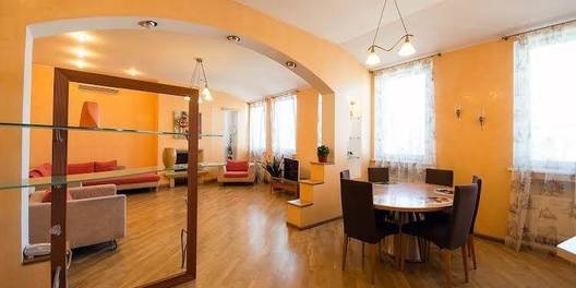 Maidan Nezalezhnosti Kiev Apartment for Sale