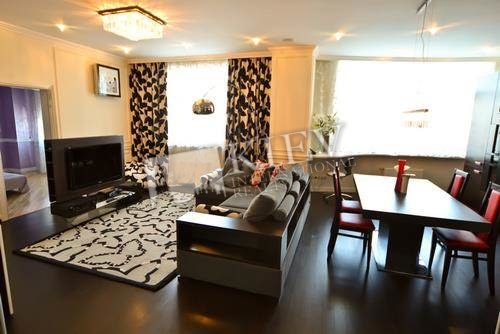 Olympiiskaya Long Term Apartment in Kiev