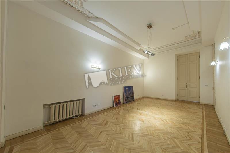 st. Yaroslavov Val 16 Bedroom 4 Cabinet / Study, Interior Condition 1-2 Years Old