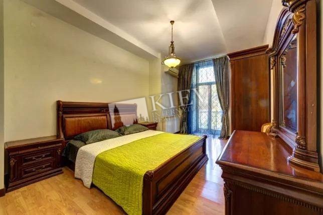 st. Nikolsko-Botanicheskaya 14/7 Bedroom 4 Guest Bedroom, Master Bedroom 1 Double Bed