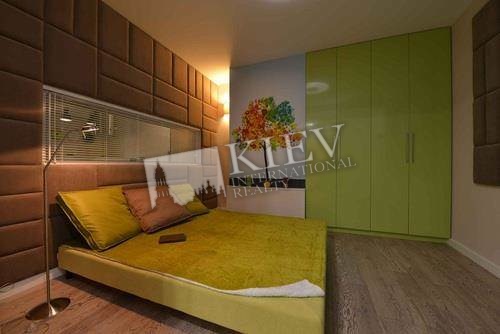 st. 40-Letiya Oktyabrya 60 Master Bedroom 1 Double Bed, TV, Walk-in Closet, Residential Complex Park Avenue