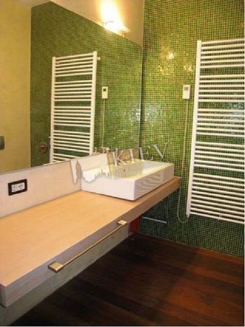 st. Zolotovorotskaya, 13 Kiev Long Term Apartment 1270