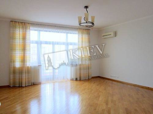 Zoloti Vorota Rent an Apartment in Kiev