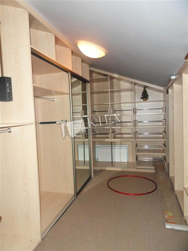st. Shota Rustaveli 29B Rent an Apartment in Kiev 1320