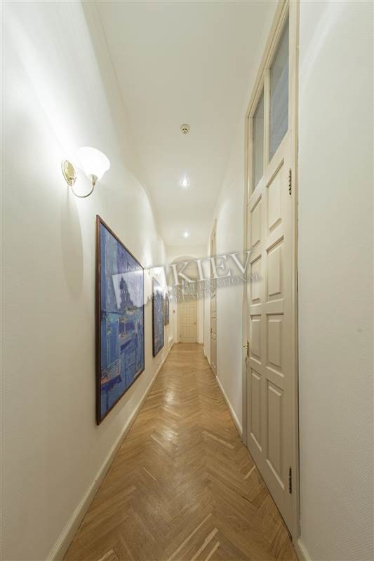 Five-bedroom Apartment st. Yaroslavov Val 16 6134