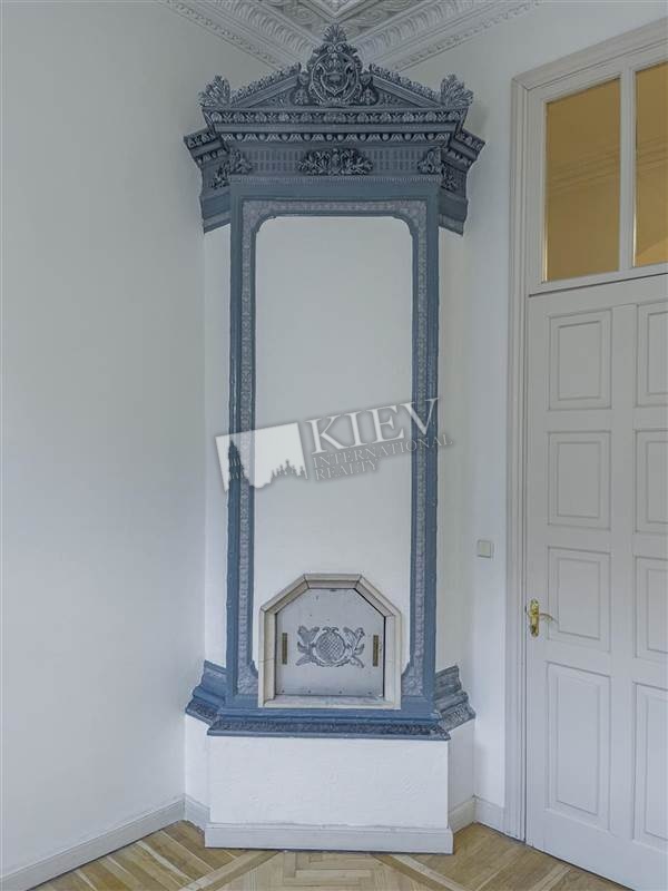st. Yaroslavov Val 16 Master Bedroom 1 Double Bed, Parking No Parking