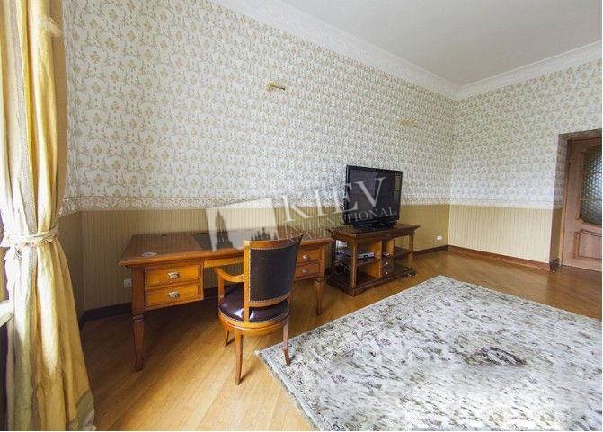 Four-bedroom Apartment st. Saksaganskogo 58 937