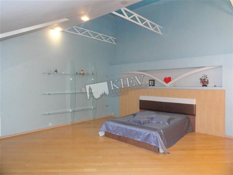 Five-bedroom Apartment st. Shota Rustaveli 29B 1320