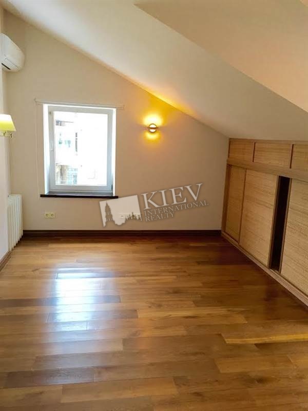 st. Mihaylovskaya 2v Rent an Apartment in Kiev 1037