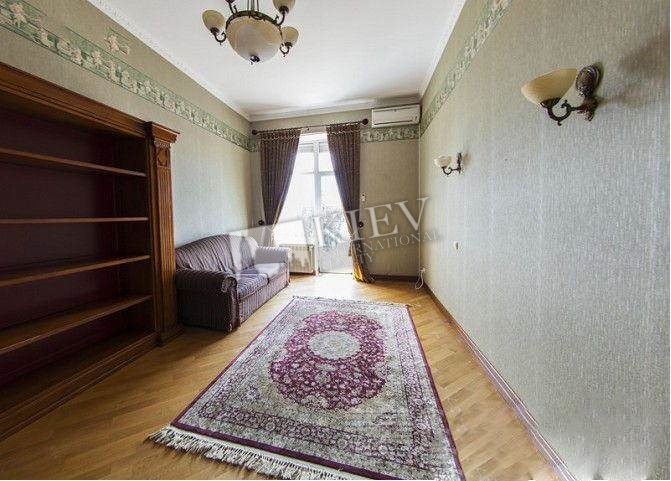 st. Saksaganskogo 58 Bathroom 2 Bathrooms, Bathtub, Heated Floors, Washing Machine, Bedroom 3 Guest Bedroom