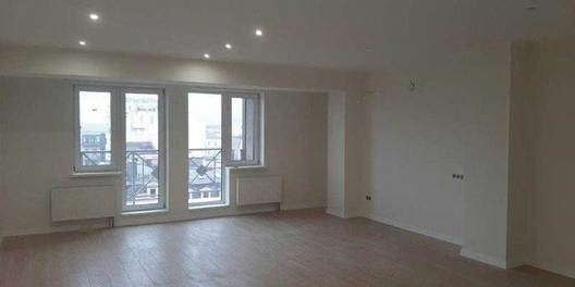 st. Nizhniy Val 27 Office Zonning Residential Zonning, Interior Condition Brand New