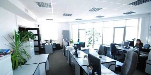 st. Krasnoarmeyskaya 72 Rent an Office in Kiev 7059