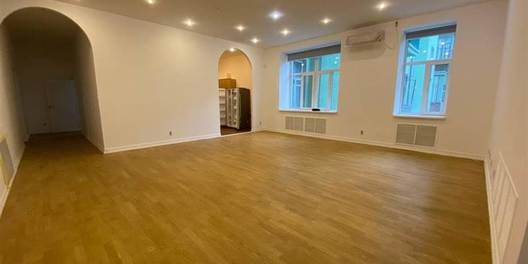 st. Tereschenkovskaya 13 Parking Yard Parking, Bathroom 1 Bathroom