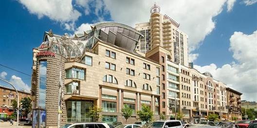 Universytet Office Rental in Kiev