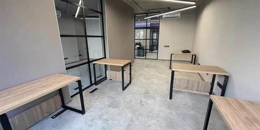 Office st. Barbyusa 28A 20545