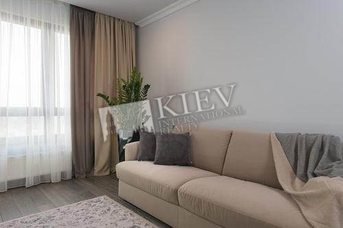 st. 40-letiya Oktyabrya 60 Master Bedroom 1 Double Bed, Interior Condition Brand New