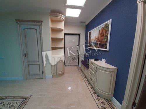 st. Bozhenka 89 Kiev Apartment for Rent 17350