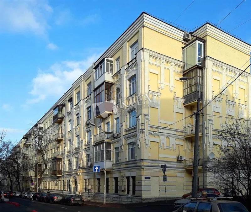st. Streletskaya 7/6 Balcony 1 Balcony, Interior Condition 3-5 Years