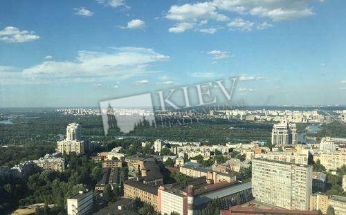 st. Klovskiy Spusk 7a Kiev Apartment for Rent 11172