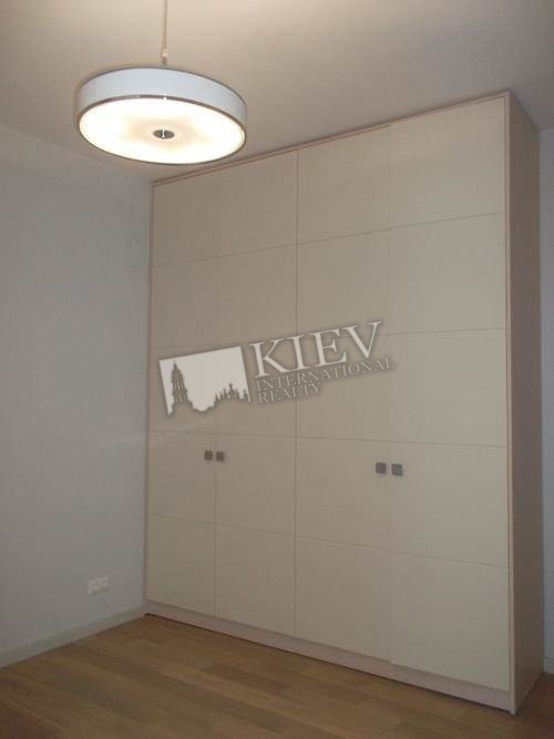 Druzhby Narodiv Kiev Apartment for Rent