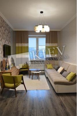 st. Lesi Ukrainki 4 Parking Yard Parking, Living Room Flatscreen TV, Fold-out Sofa Set