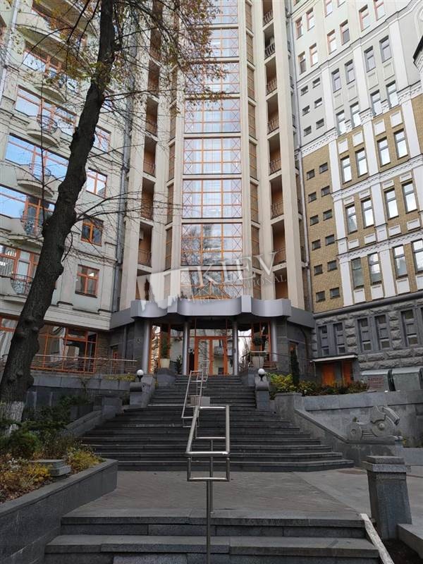 st. Tarasa Shevchenko 11 Apartment for Rent in Kiev 19860