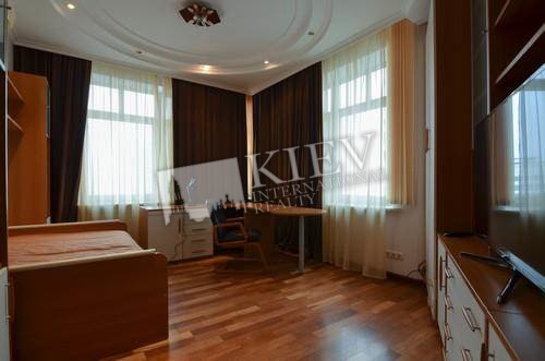 st. Lesi Ukrainki 30b Bedroom 2 Guest Bedroom, Bathroom 2 Bathrooms, Bathtub, Shower